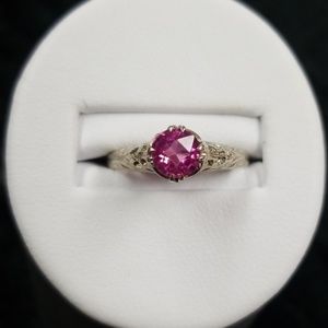 14k Pink Sapphire